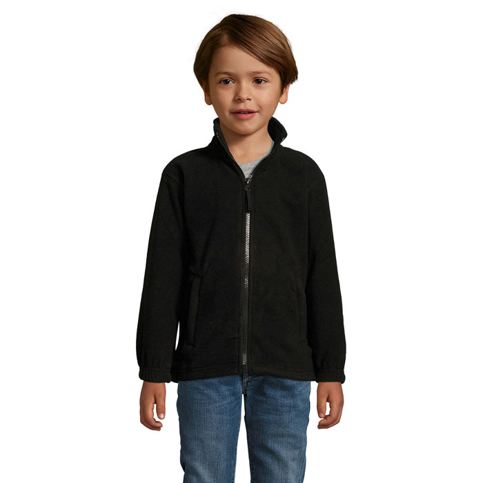 s00589-bk.jpg NORTH KIDS