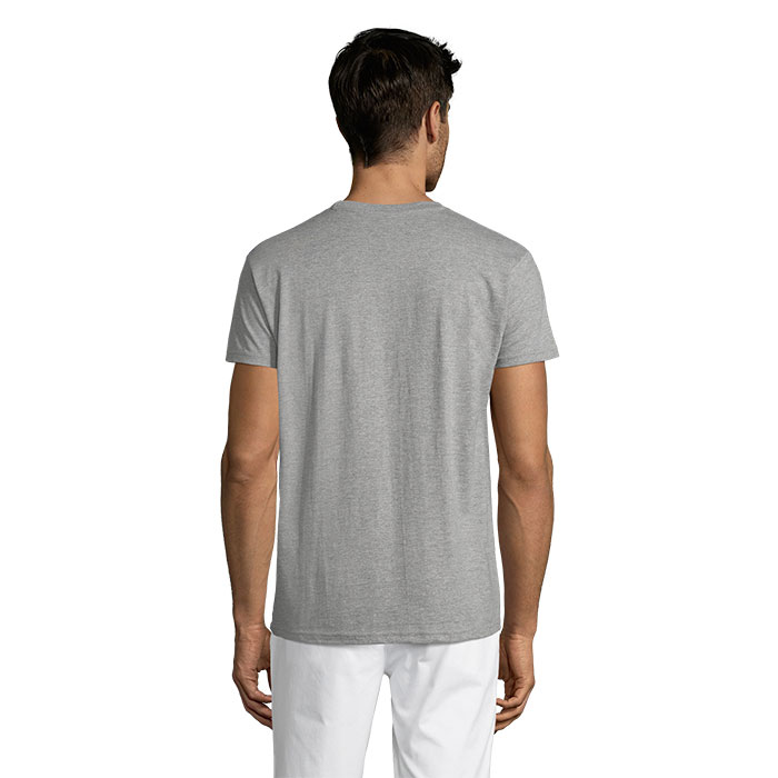 s04728-gm-back.jpg TITAN - Image 30